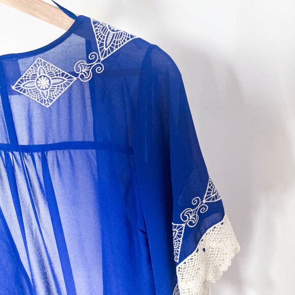 Blue and White Lace Kimono styled Tunic - Picture 7 of 16